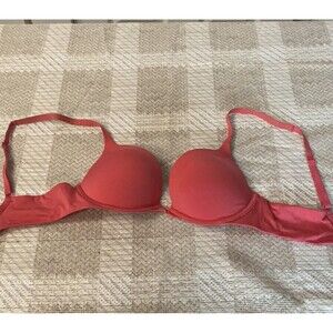 Victoria’s Secret Push-Up Bra Padded Coral Size 32C